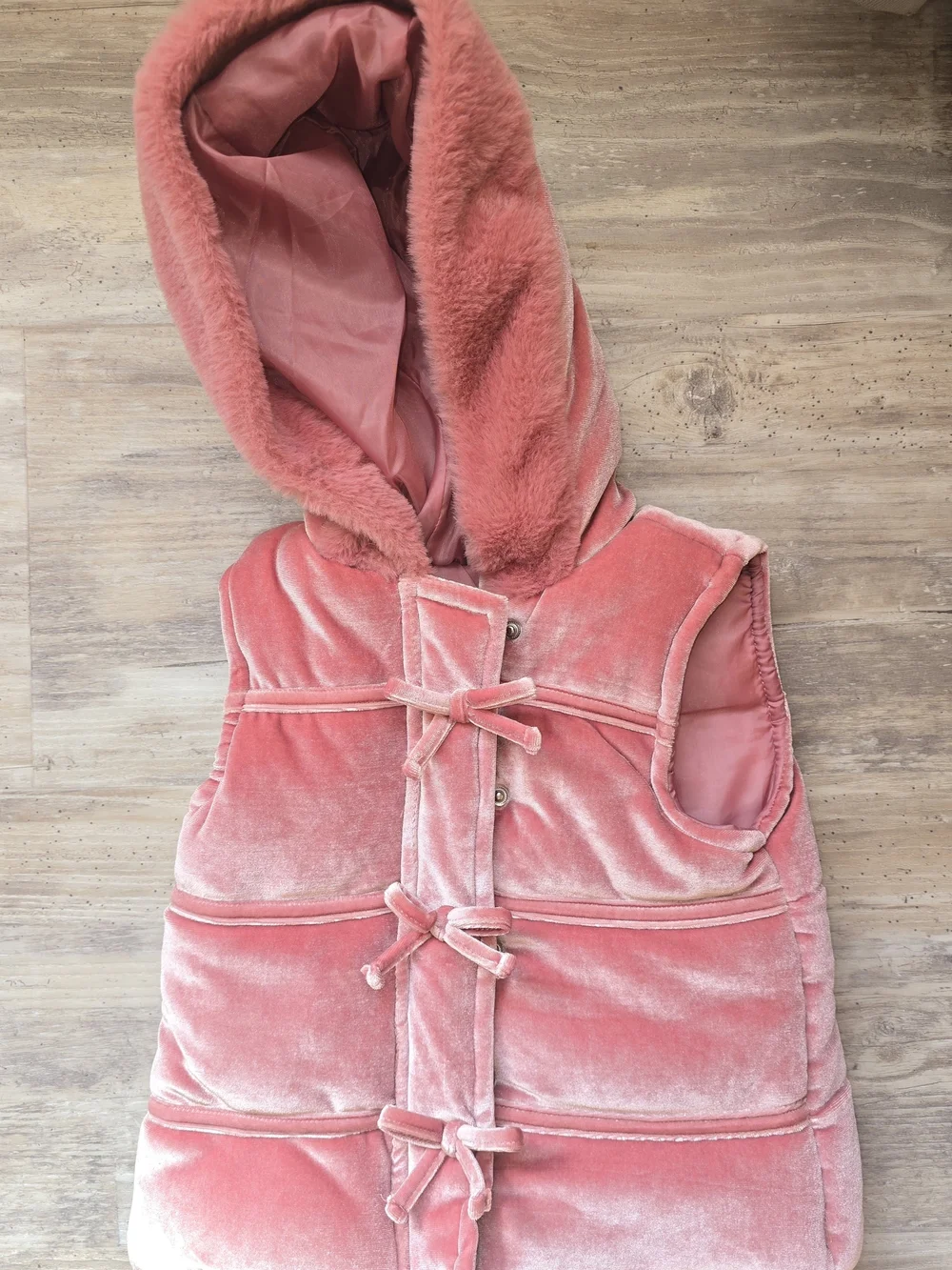 Nicole Miller New York soft pink